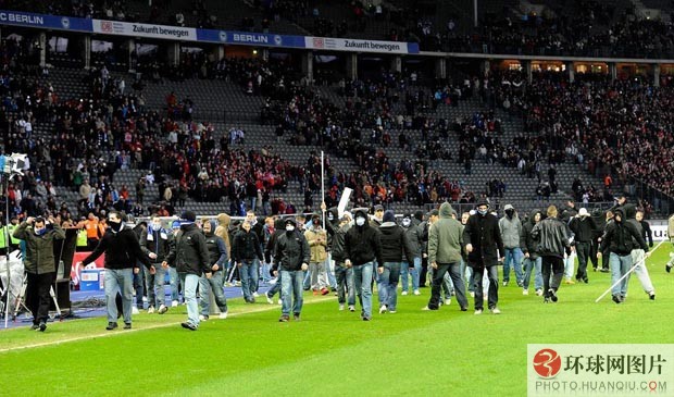  柏林联合主场遭遇逆转，最后时刻丢球痛失好局  